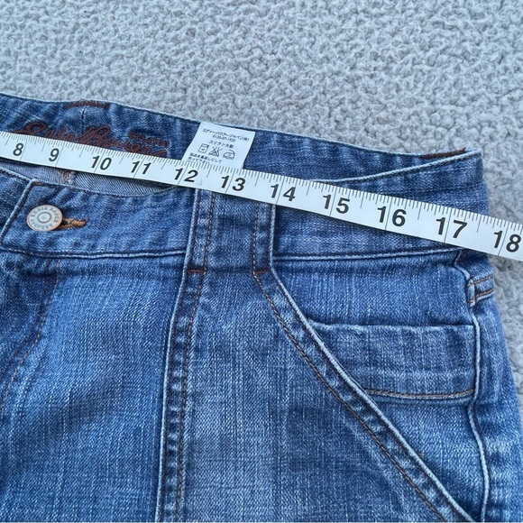 Eddie Bauer Capri Jeans Womens 14 Med Wash Blue Vintage 2009 Comfort plus size - Picture 7 of 16